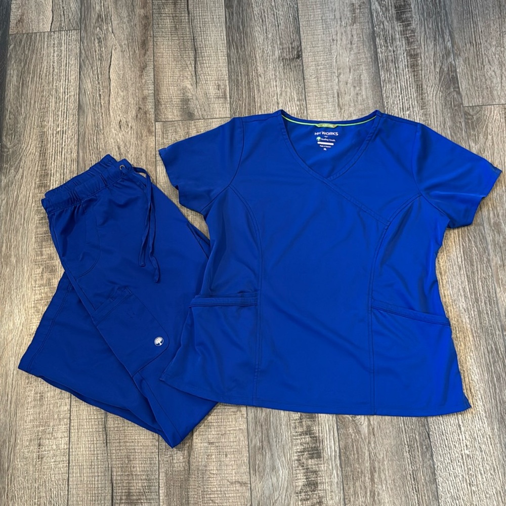 Healing Hands Works Royal Blue Scrub Set